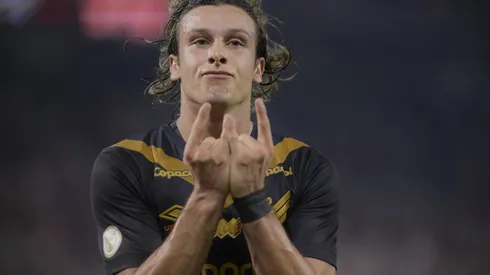 Canobbio no Athletico - Photo: Reinaldo Reginato/Fotoarena