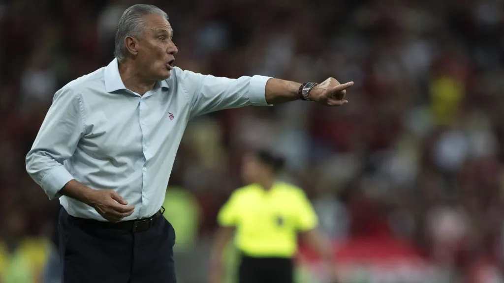 Tite pode ver ex-auxiliar no Grêmio – Foto: Jorge Rodrigues/AGIF