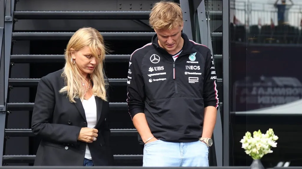 Corinna Schumacher, esposa de Michael, e Mick, filho de Michael