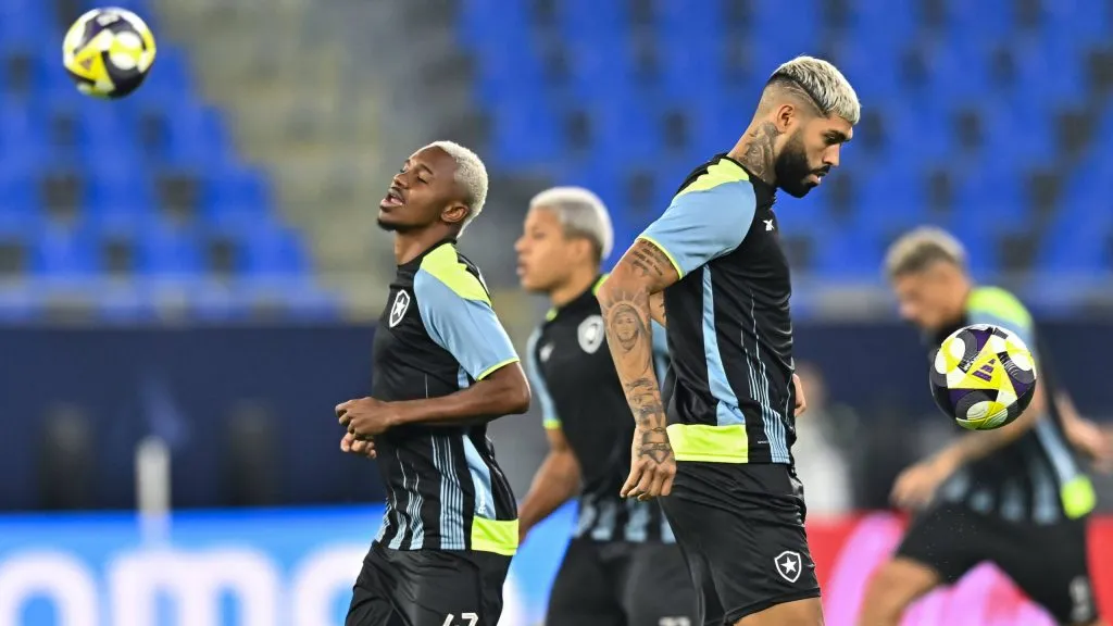 Equipe do Botafogo treinando em Doha, Catar. Foto: NOUSHAD