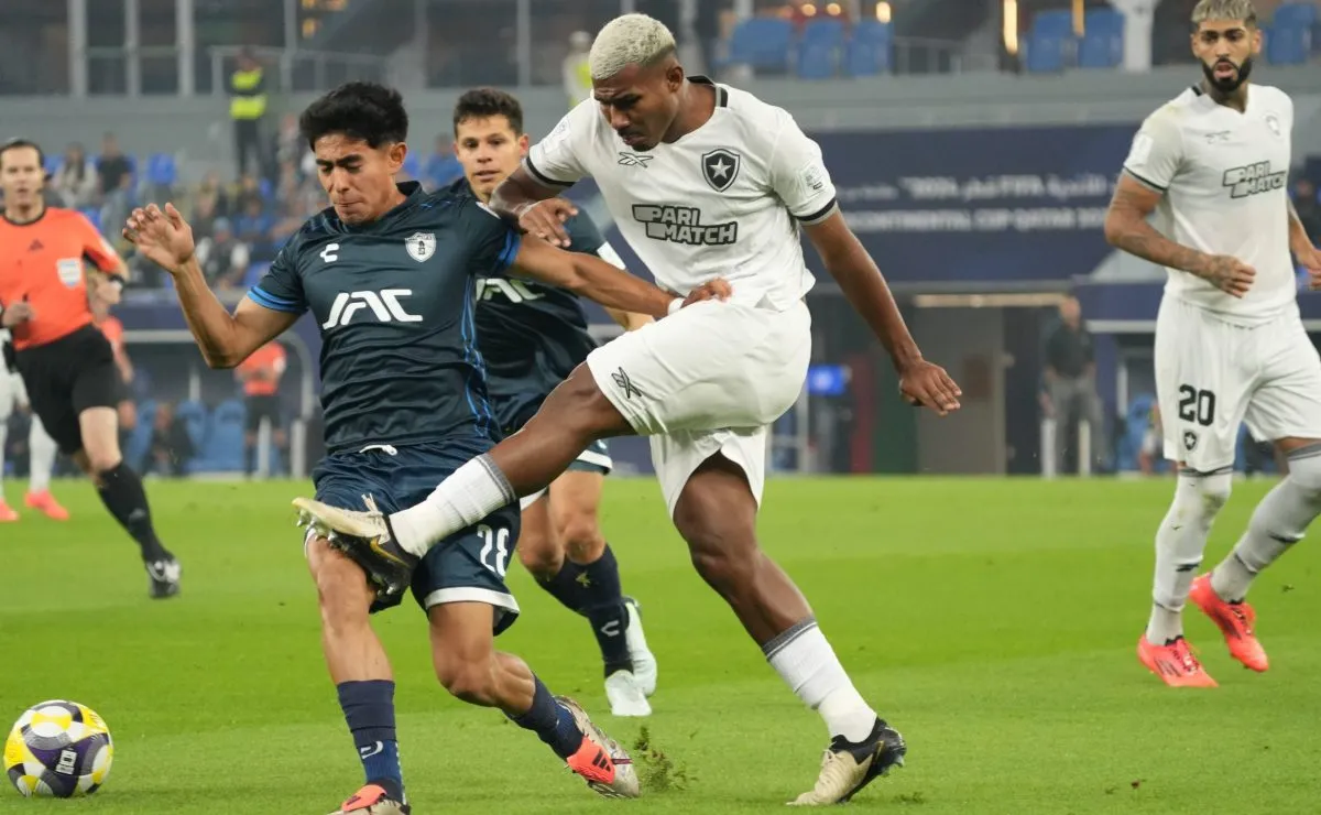 Botafogo leva 3 x 0 do Pachuca e está fora da Copa Intercontinental