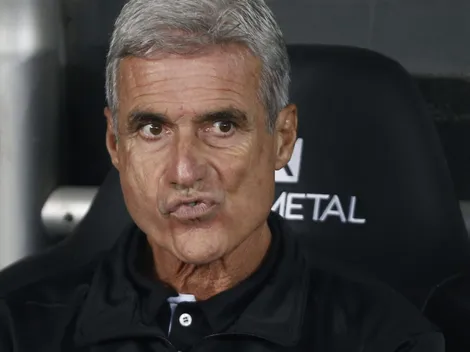 Luís Castro, alvo do Grêmio, pede salário de R$ 2,5 milhões