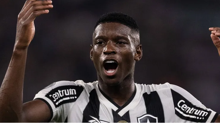 Luiz Henrique não conseguiu evitar derrota do Fogão.