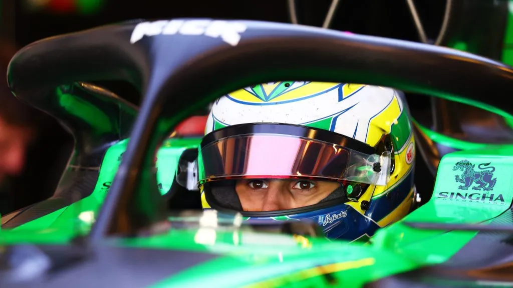 Bortoleto pela Sauber em Abu Dhabi