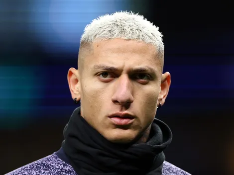 Vasco muda os moldes e quer assinar com Richarlison