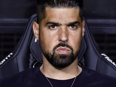 António Oliveira e +1 são cotados para assumir o Vasco