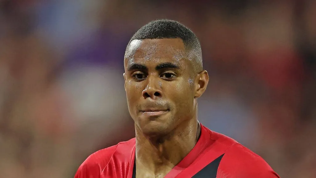 Foto: IMAGO /&nbsp;Action Plus – Erick é a da bola da vez para reforçar o meio-campo santista.