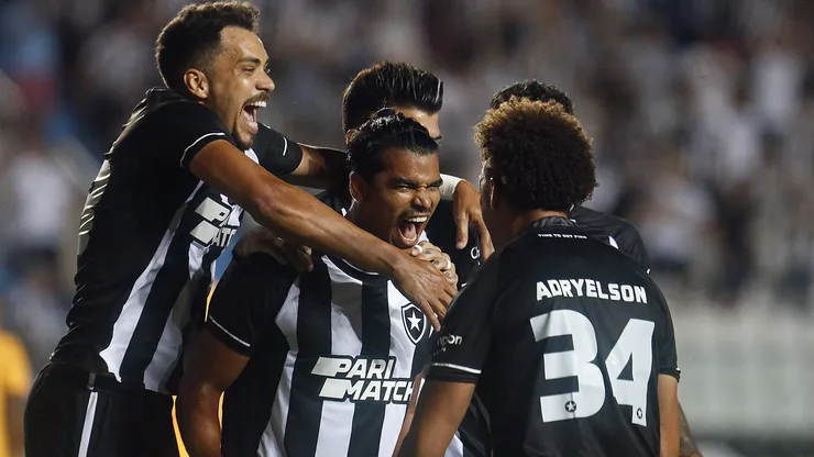 Botafogo prepara 8 saídas após a disputa no Mundial da FIFA