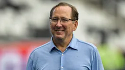 John Textor dá uma ajudando no Santos para chegada de reforço