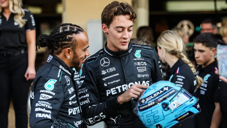 Russell e Hamilton em Abu Dhabi