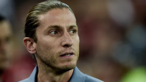 Filipe Luís, técnico do Flamengo, durante partida contra o Fluminense no estádio Maracanã pelo Campeonato Brasileiro