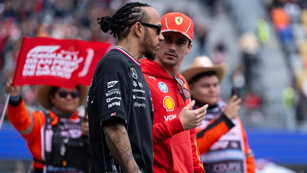 Hamilton e seu futuro companheiro de Ferrari Charles Leclerc