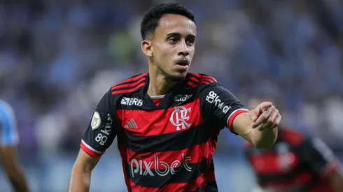 Matheus Goncalves jogador do Flamengo. Foto: Maxi Franzoi/AGIF