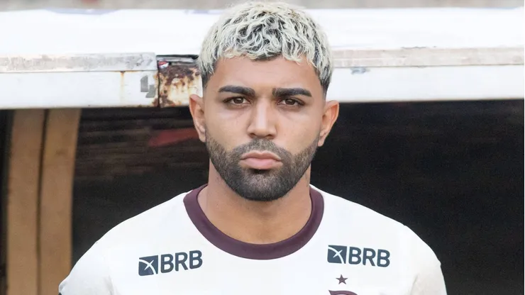 Gabi saiu do Santos no fim de 2018.