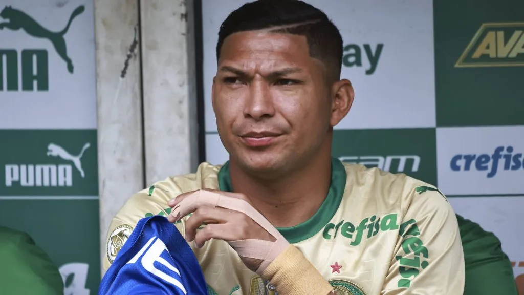 Rony vai embora do Palmeiras se essa exigência for atendida para Leila Pereira&nbsp;