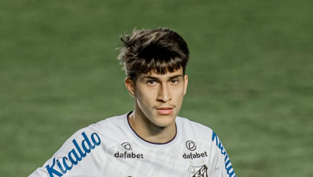 Foto: IMAGO /&nbsp;Fotoarena – Pirani durante sua passagem no Santos trabalhou com Fernando Diniz.