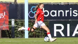 Isa Haas, zagueira das Gurias Coloradas se despede do Internacional e pode brilhar em clube mineiro em 2025