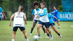 Gurias Gremistas treinam com foco na competição do Ladies Cup com a certeza da permanência de jogadoras importantes do elenco