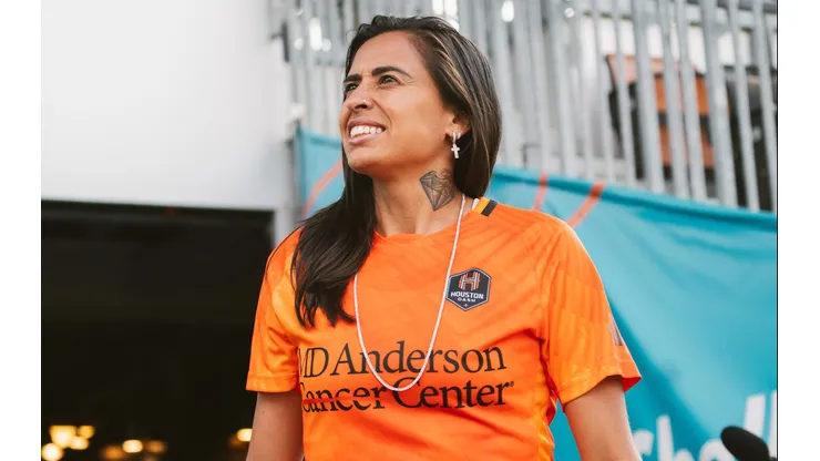 Andressa Alves, ex-Houston Dash, dos EUA, agora é o novo reforço do Corinthians para 2025