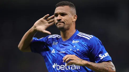 Ze Ivaldo jogador do Cruzeiro, pode pintar no Vasco. Foto: Gilson Lobo/AGIF