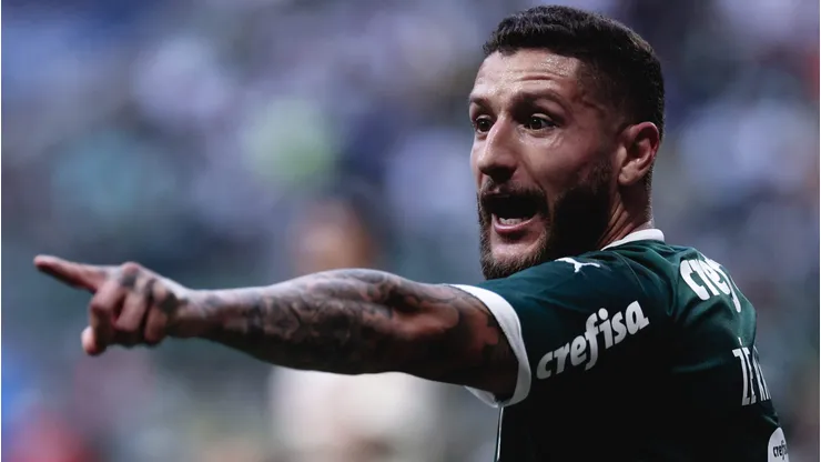 Palmeiras não deve ter Zé Rafael no elenco em 2025.