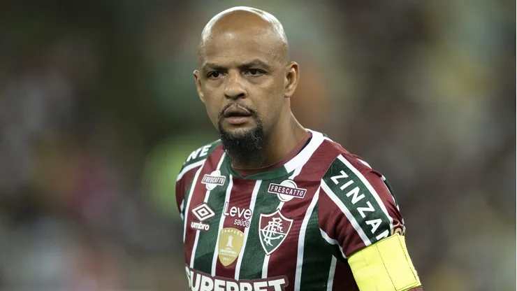 Felipe Melo durante partida entre Fluminense e Sampaio Corrêa, no Maracanã, pela Copa do Brasil.