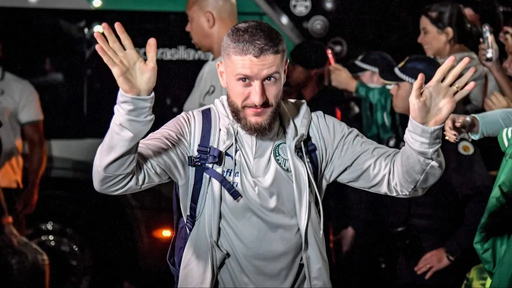 Zé Rafael gostaria de ficar no Palmeiras