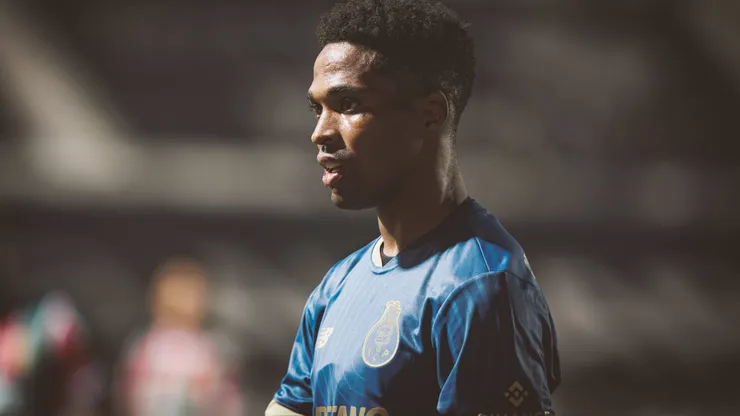 Wendell com a camisa do Porto - Foto: Maciej Rogowski