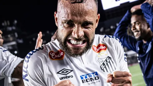 Jogador tem o futuro incerto - Foto: Raul Baretta/Santos FC.