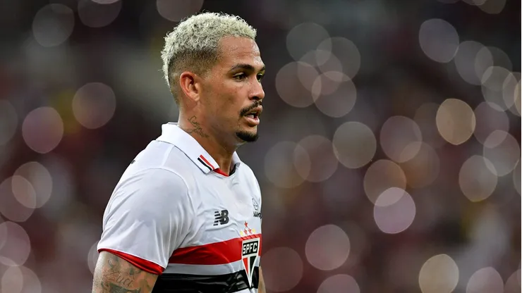 Luciano, do São Paulo, é um dos alvos do Santos no mercado da bola para 2025
