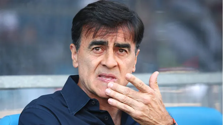Gustavo Quinteros quando dirigia o Colo Colo na final da Copa Chile 2023, contra o Magallanes. Foto: Alex Diaz/Photosport/IMAGO
