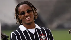 Carrillo chegou sob alta expectativa no Coringão.