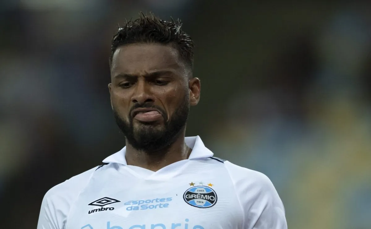 Reinaldo Rianto Reinaldo vai renovar contrato com o Grêmio para 2025