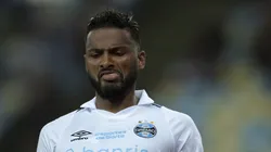 Reinaldo em campo pelo Grêmio