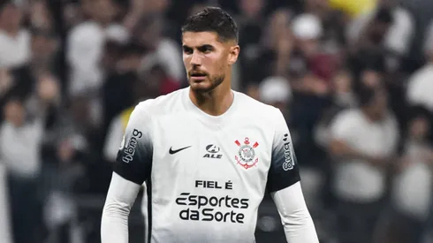 Pedro Raul no Corinthians - Foto: Roberto Casimiro/Fotoarena