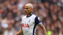 Richarlison em partida diante do Everton. Photo by Marc Atkins/Getty Images