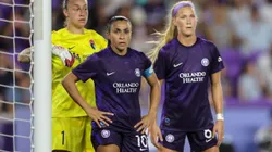 Atacante Marta, lidera equipe em conquista histórica e levantou a taça pelo Orlando Pride