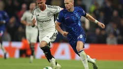 Chelsea e Shamrock Rovers entram em campo pela Conference League.