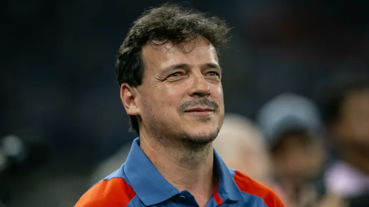 Diniz ainda não trabalhou com o atacante argentino