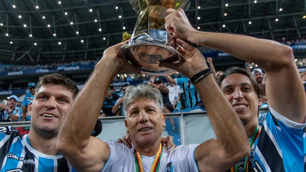 Renato Portaluppi comemorando título. Foto: Liamara Polli/AGIF