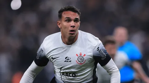 Giovane atuou mais na primeira parte do Brasileirão.