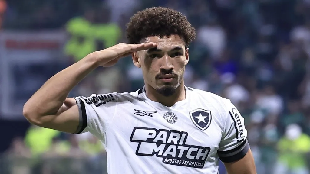 Adryelson interessa ao Cruzeiro - Foto: Marcello Zambrana/AGIF.