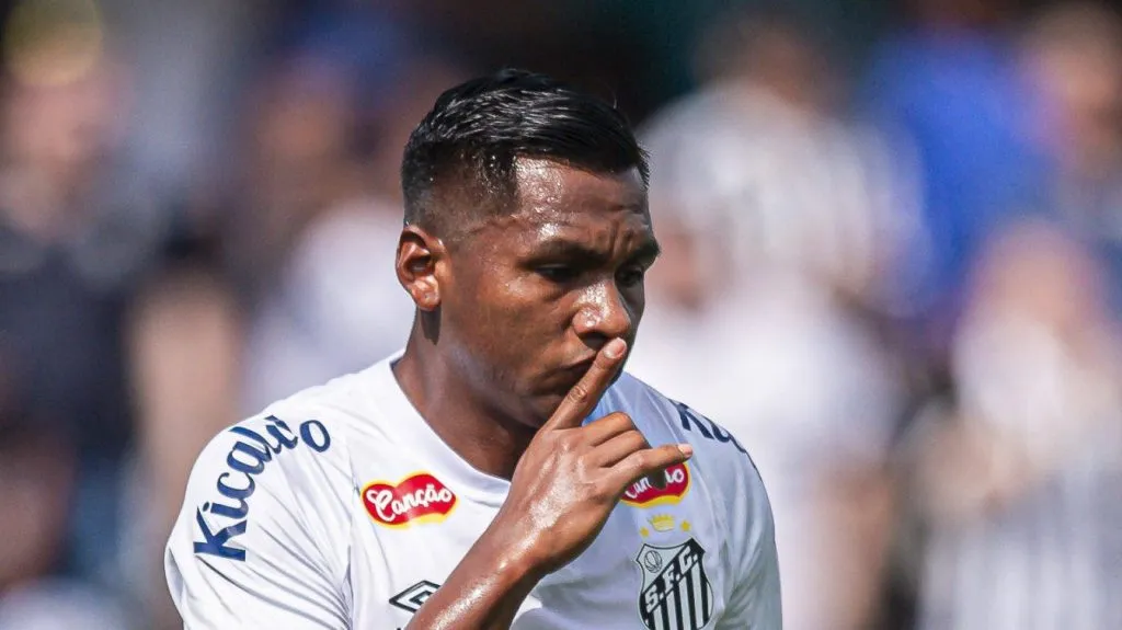 Foto :IMAGO / Fotoarena – Morelos está emprestado ao Atlético Nacional e pode ser oferecido ao Racing.