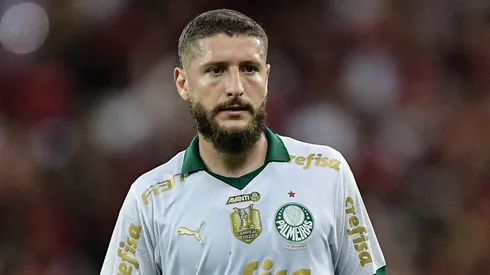 Zé Rafael está de saída do Palmeiras para ir jogar no Santos