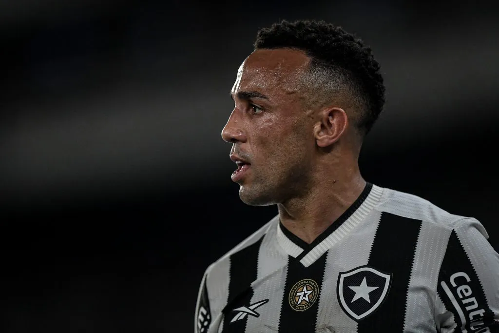 Foto: Thiago Ribeiro/AGIF – Marçal pode vestir a camisa do Fluminense