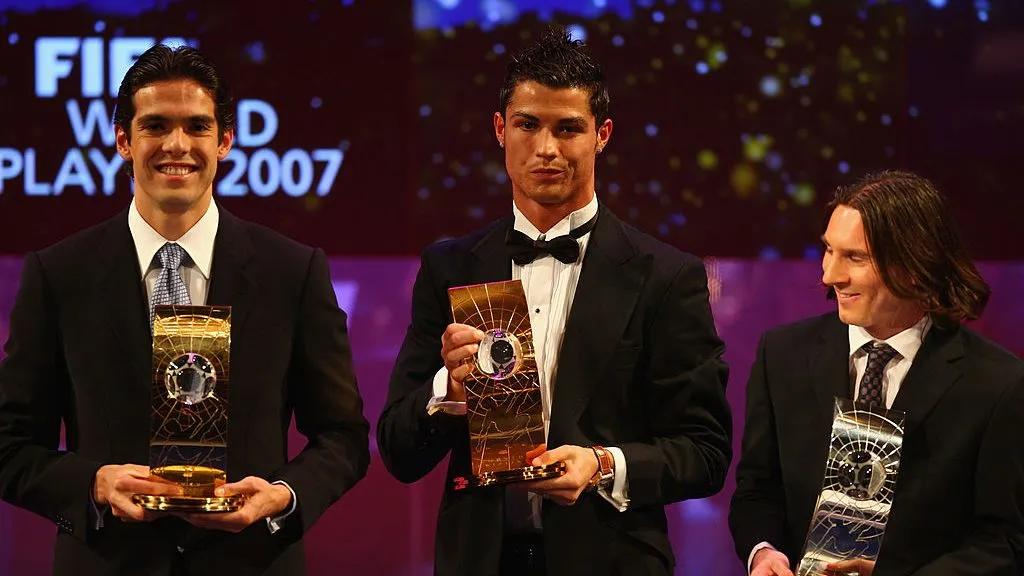 Prêmio de melhor do mundo da Fifa em 2007. Foto:  Michael Steele/Getty Images