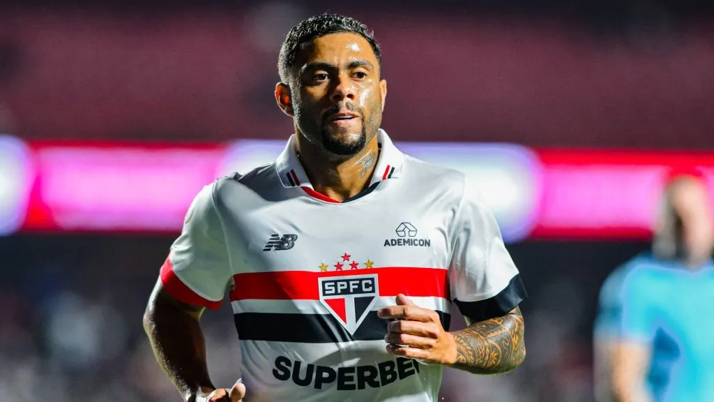 Welligton Rato em jogo pelo São Paulo – Foto: Maurício Rummens/Fotoarena