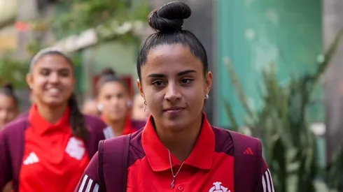 Analuyza, atacante das Gurias Coloradas que brilhou nas competições importantes do Internacional se despede do clube