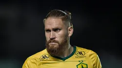 Pitta durante jogo pelo Cuiabá.