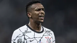 Jô foi artilheiro pelo Corinthians.